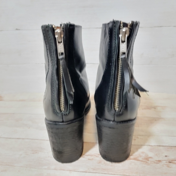 Madewell  Womens Leather Booties Ankle Boots Heels Back Zip B2061 Black Sz 7.5 - Picture 6 of 14